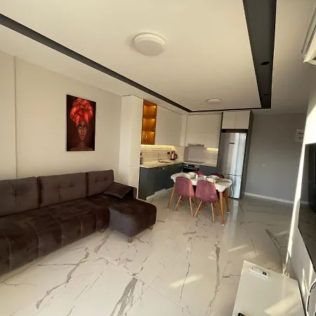 شقة Square Light Residence ألانيا