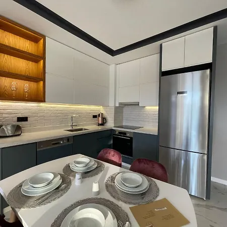 Daire Square Light Residence