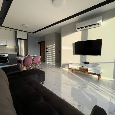 Daire Square Light Residence